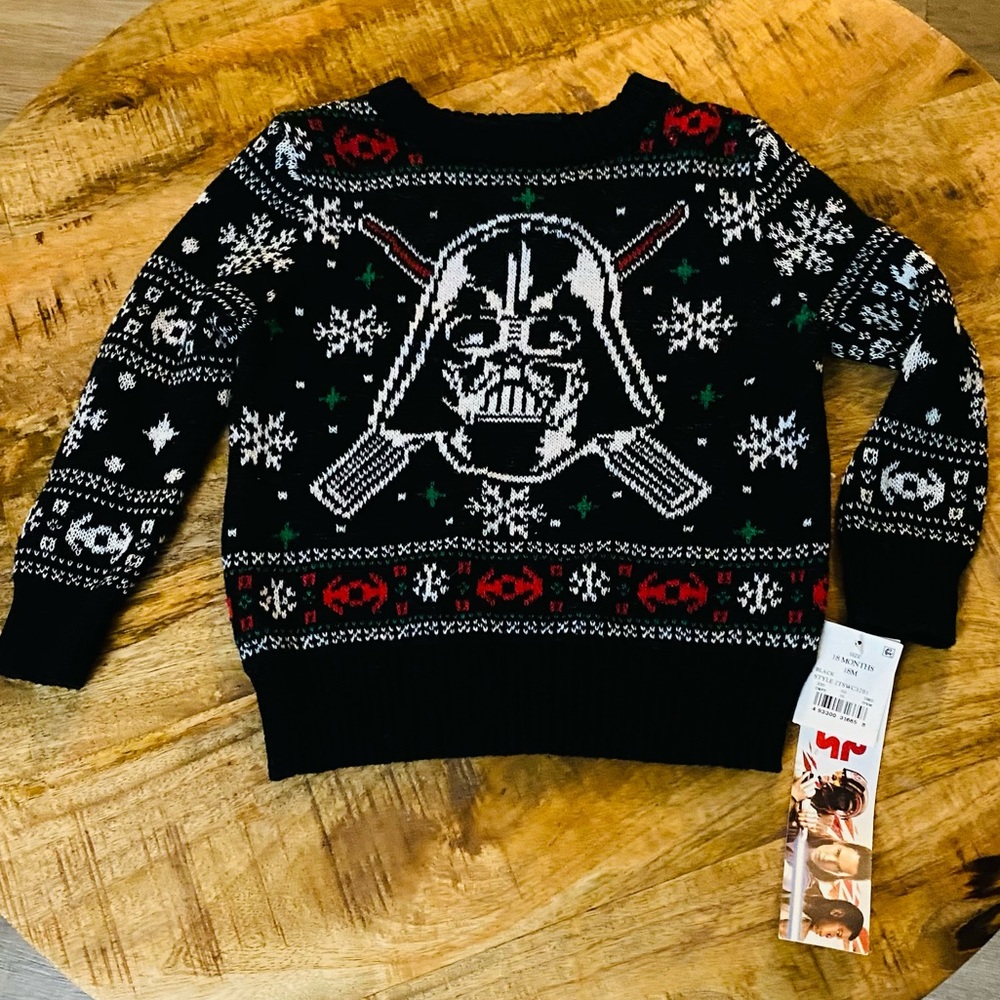 ❌SOLD❌NWT Darth Vader Star Wars Christmas baby Sweater
Size 18 months
